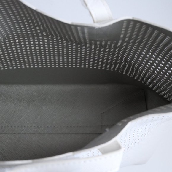 Neiman Marcus White Mesh Tote Bag - Picture 8 of 8